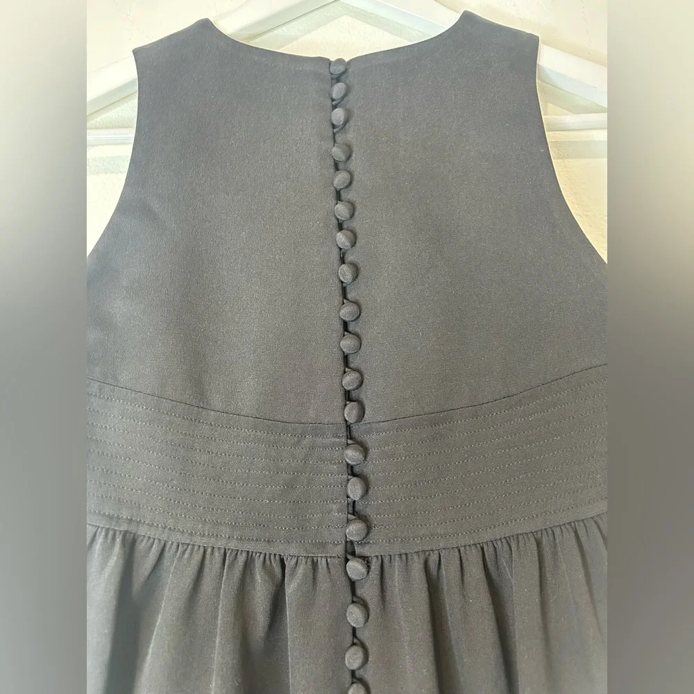 VINCE - Black 100% Silk Sheath Button Down Back Sleeveless Dress Size 4 - Picture 4 of 9